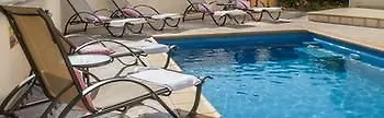 פרוטאראס Oceanview Luxury Villa 058